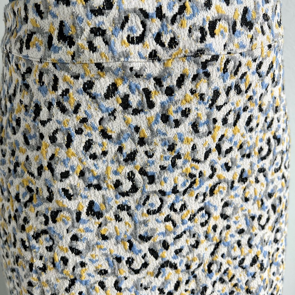 Anthropologie Maeve Pattern Skirt Large Stretchy and Soft😮💨 L - Picture 3 of 7